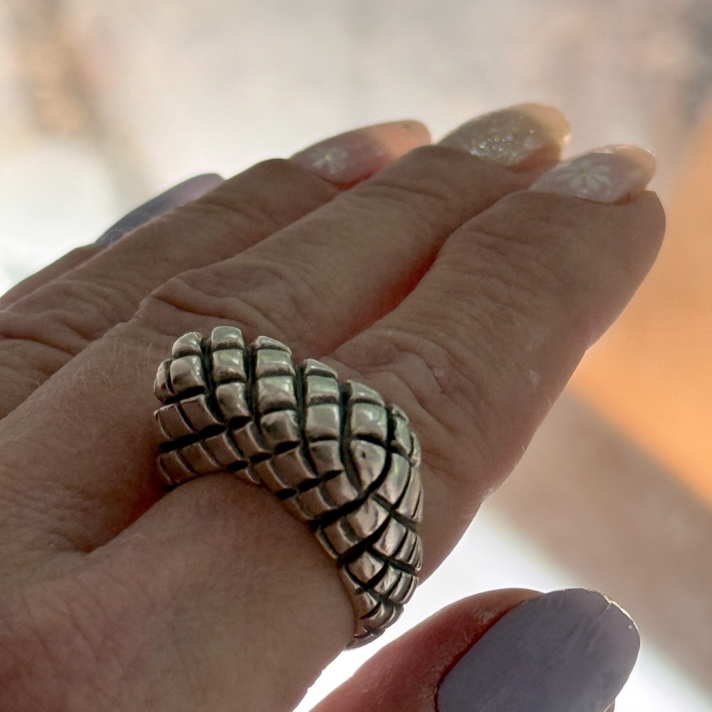 Vintage Designer Dian Malouf Sterling Silver Hatched Ring, Size 9